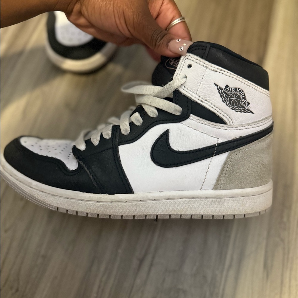 Nike Air Jordan 1 Retro Black and White